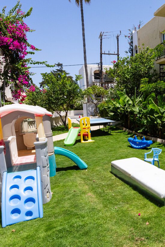 Outdoor playground - Trefon Hotel