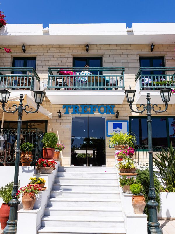 Reception - Trefon Hotel